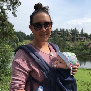 Meet your Posher, Nicole